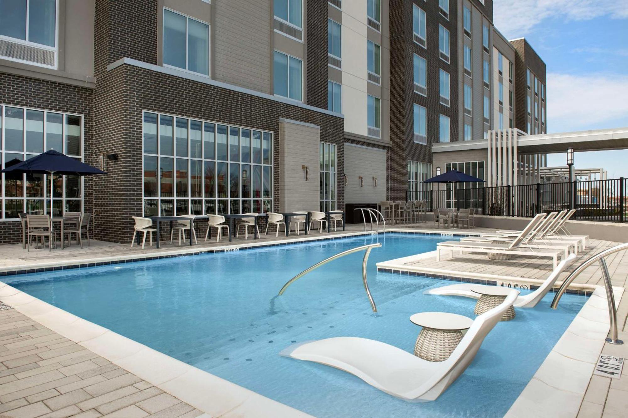Hilton Garden Inn Florence Cincinnati Airport South Exteriör bild